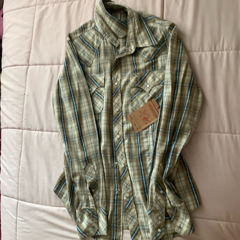 Men’s button down True Religion.